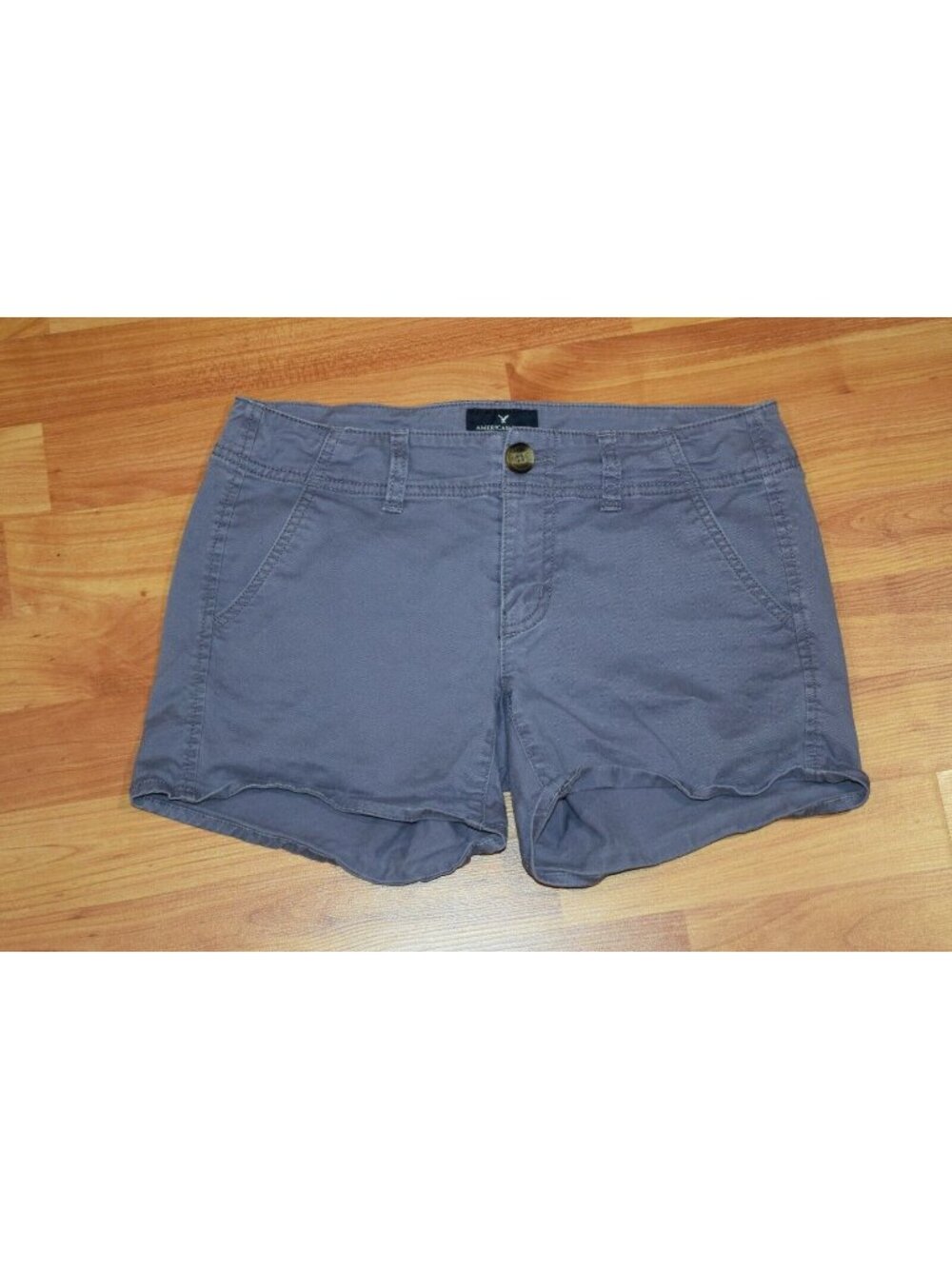 American Eagle Twill Shortie Women's Sz 2 Stretch Purple Shorts